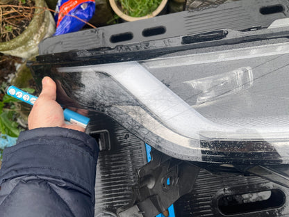 Genuine Land Rover Discovery V (L462) MY42-13W029-GB LED HIGH SPEC Right DAMAGED
