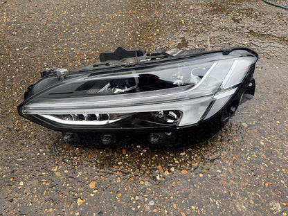 VOLVO S90 V90 LEFT HEADLIGHT MID LAMP LED HEADLIGHT 31655748
