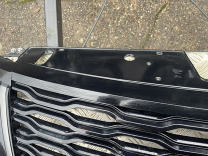 Gril Depan Gril Radiator JK5M-8A163 Range Rover SV Autobiography Dynamic L405