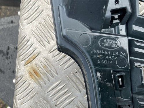Gril Depan Gril Radiator JK5M-8A163 Range Rover SV Autobiography Dynamic L405