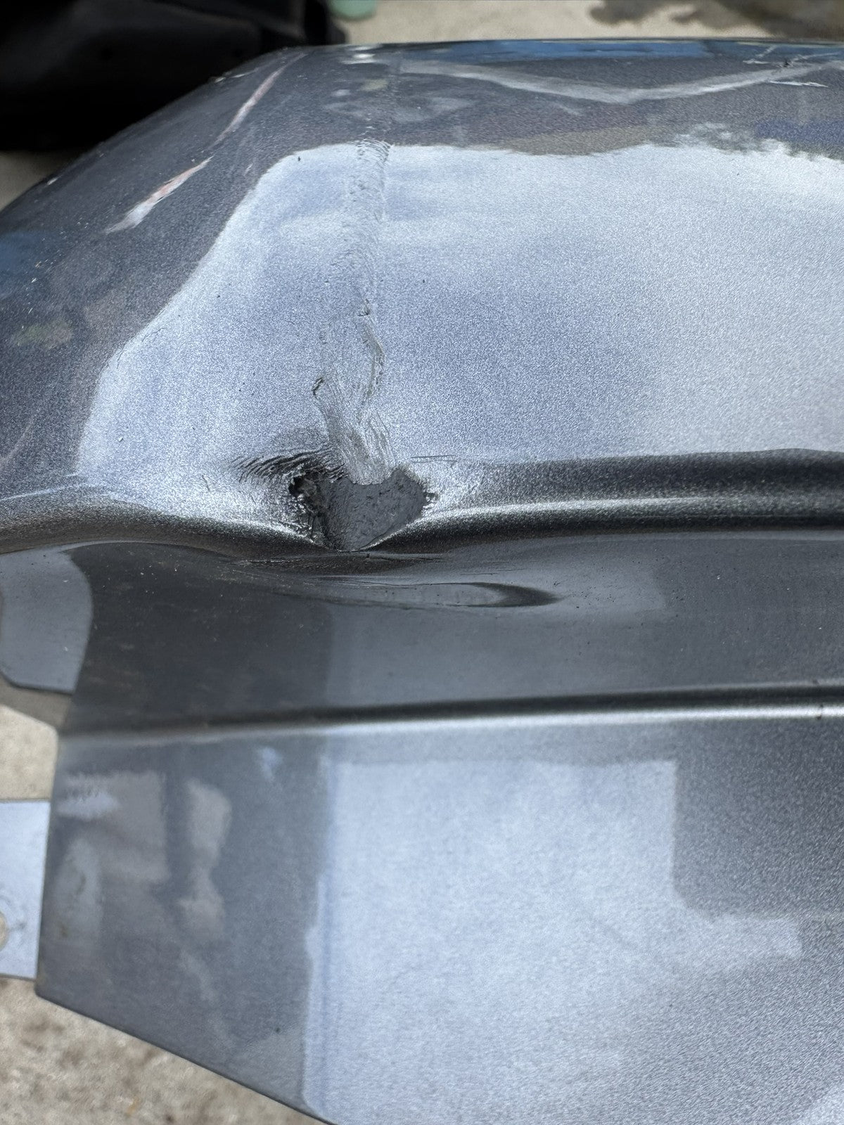 Discovery Sport L550 2015-2019 Rear Bumper Right Corner FK72-17926-A Damaged