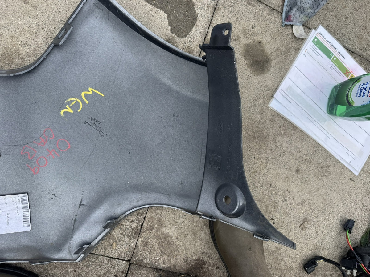 Discovery Sport L550 2015-2019 Rear Bumper Right Corner FK72-17926-A Damaged