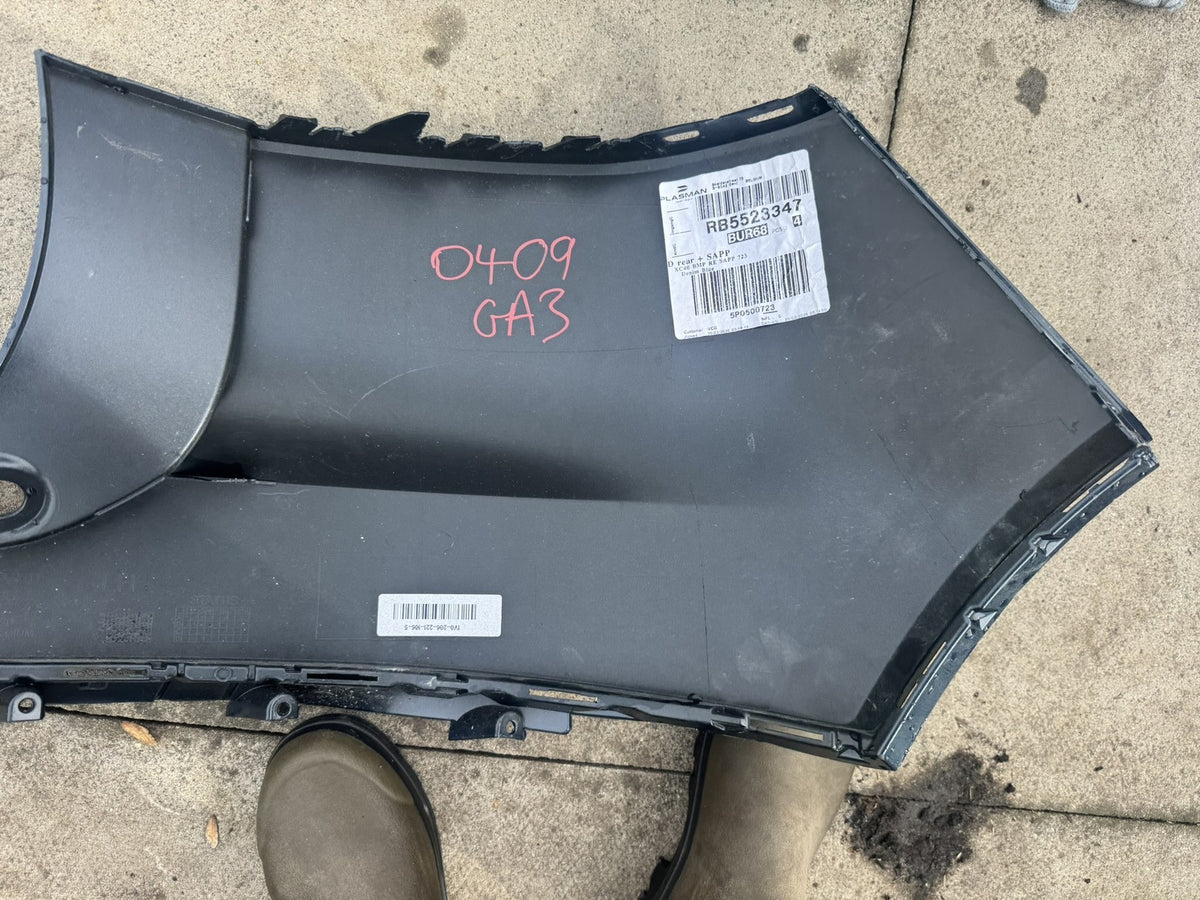 Volvo XC40 2018-on Rear Left Bumper Corner 31449336 Scratched Needs Respray
