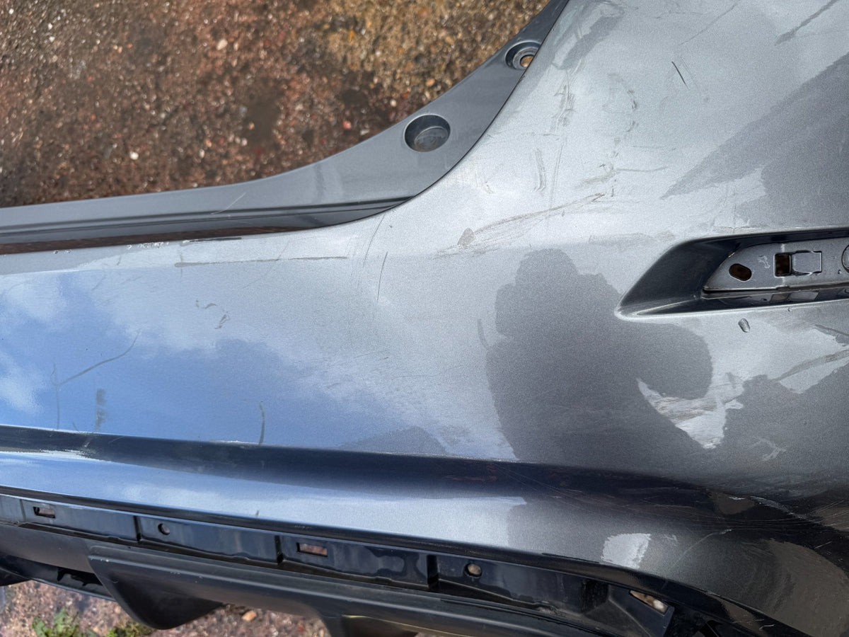 NISSAN LEAF MK2 ZE1 2017-2022 REAR BUMPER GENUINE 850225SH0H