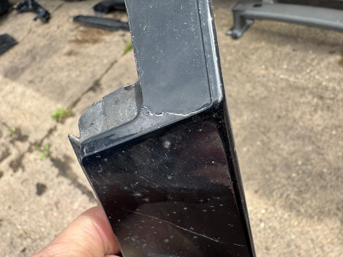 KIA EV9 MV GT LINE Rear RIGHT Door Molding 87734DO300