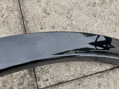 Land Rover Discovery Sport L550 Front Right Arch Trim LK72-16A074-BE Scratched