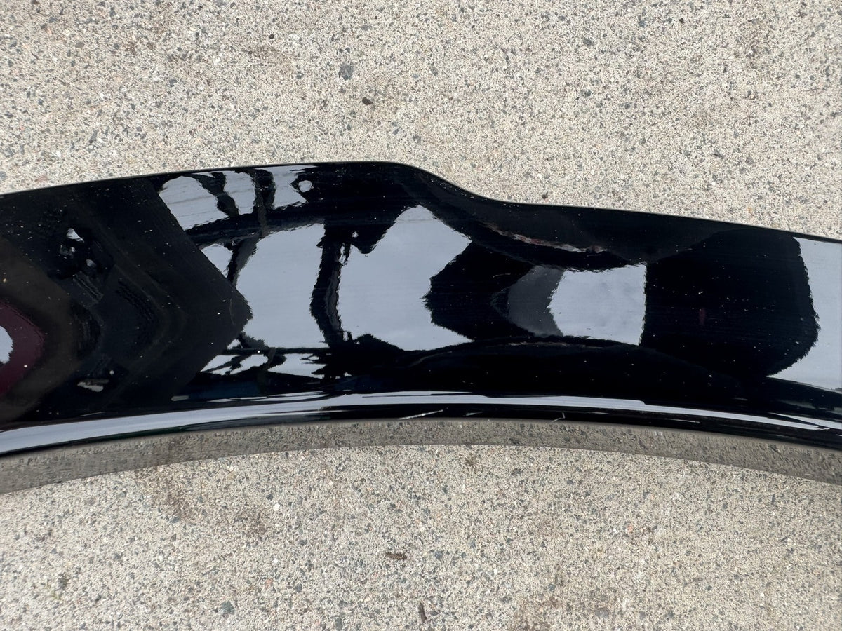Land Rover Discovery Sport L550 Front Right Arch Trim LK72-16A074-BE Scratched