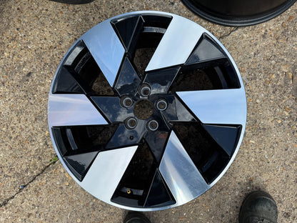 VOLVO XC60 ALLOY WHEEL 32358543 8JX20