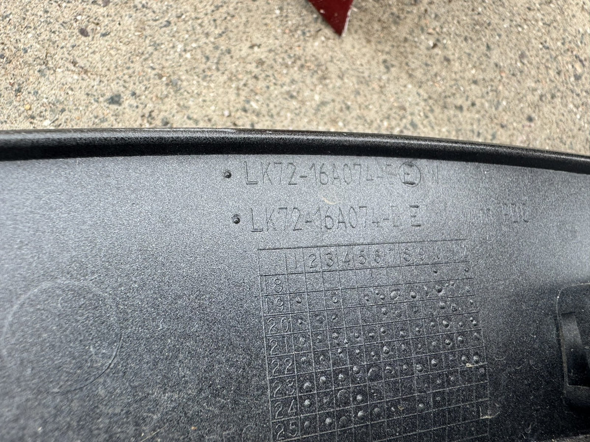 Land Rover Discovery Sport L550 Front Right Arch Trim LK72-16A074-BE Scratched
