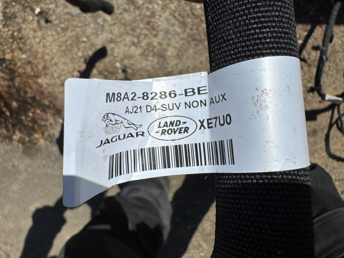 Genuine JAGUAR F-PACE X761 Water Coolant Hose Pipe M8A2-8286-BD Next Day Deliver