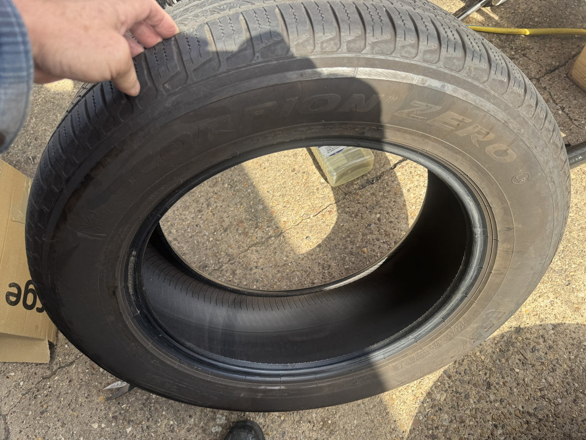 255 60 20 PIRELLI SCORPION ZERO ALL SEASON LR 113V PAIR 6.5mm NO REPAIRS