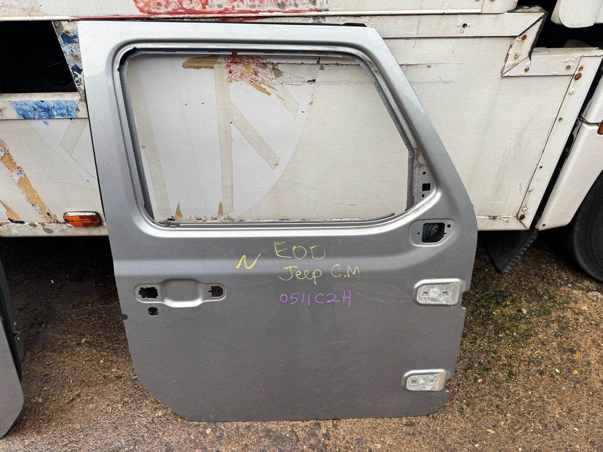FRONT DOOR RIGHT FOR JEEP WRANGLER