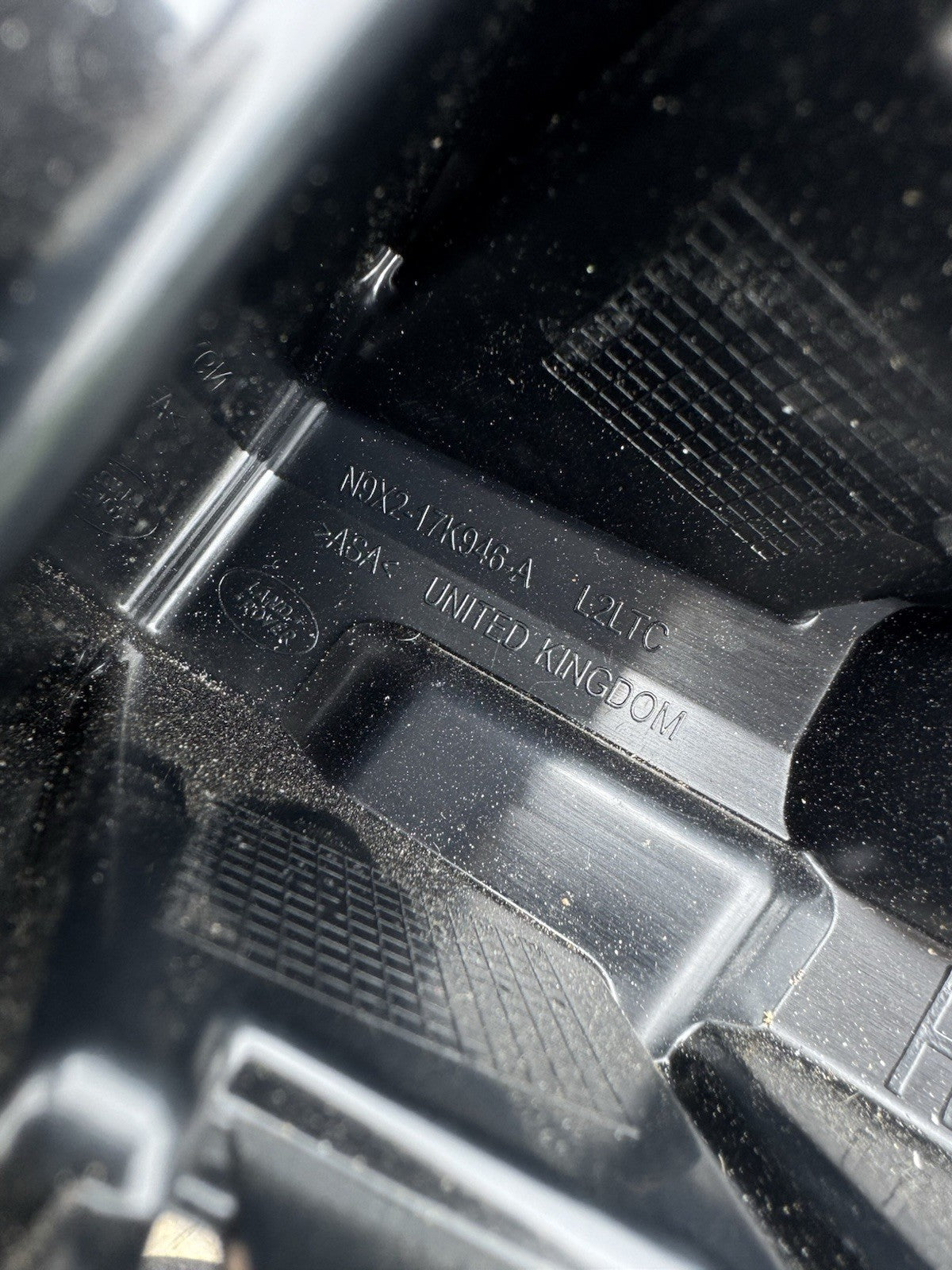 LAND ROVER RANGE ROVER SPORT L461 Kisi-Kisi / Grill Depan Kanan N9X2-17K946-AB