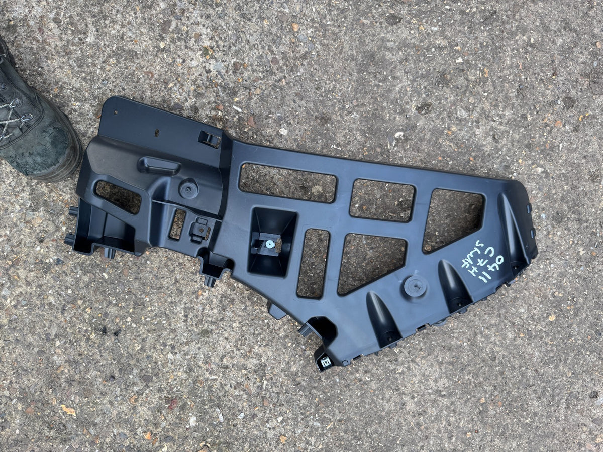 PEUGEOT 5008 MK3 P67 Rear Right Bumper Bracket 9839894980 2025 30716140