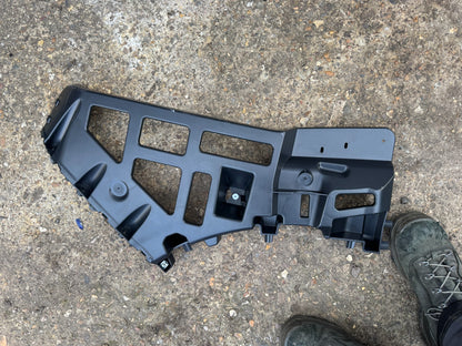 PEUGEOT 5008 MK3 P67 Rear Left Bumper Bracket 9839895180 2025 30716141