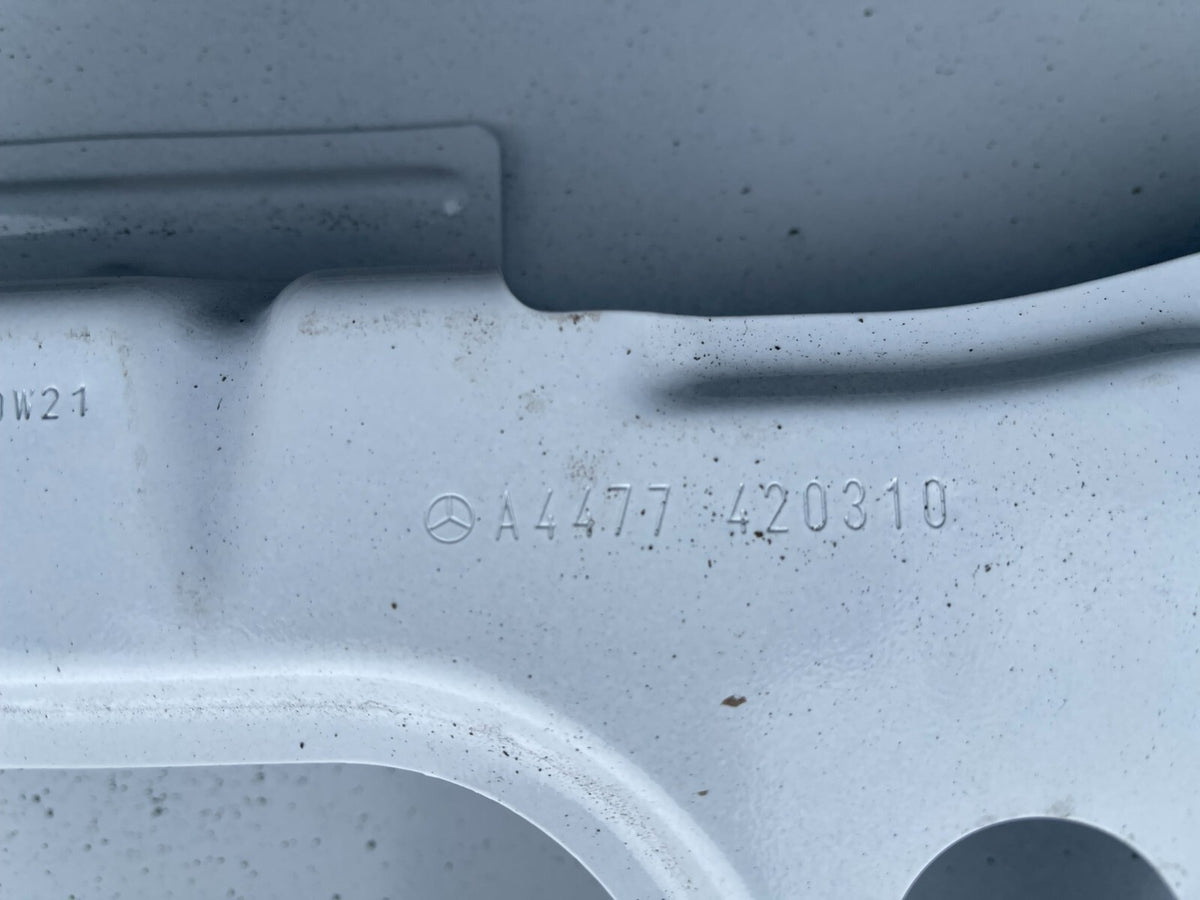 Mercedes Vito MK3 rear door LEFT a4477420310 DAMAGED