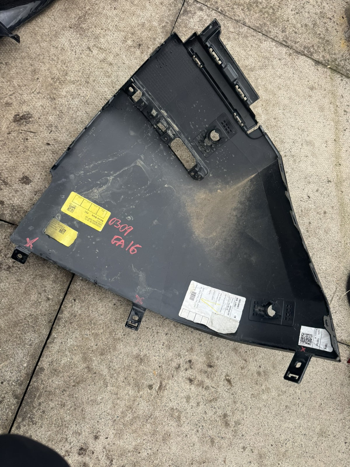 Land Rover Defender L663 Rear Left Bumper Corner L8B2-17D753-C Scratched