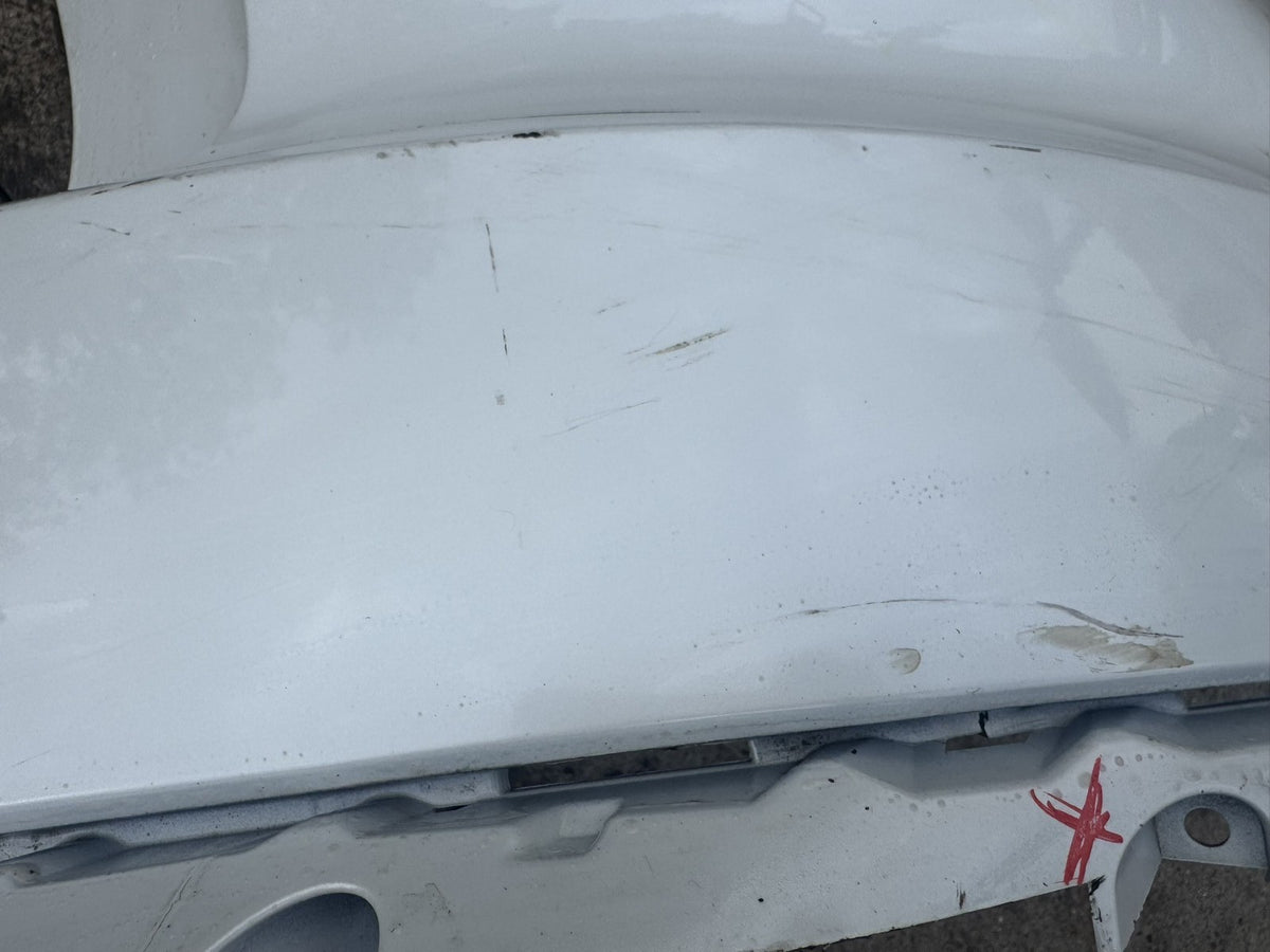 Volvo XC40 2018-2026 Rear Right Bumper Corner 31449337 White Damaged Spares