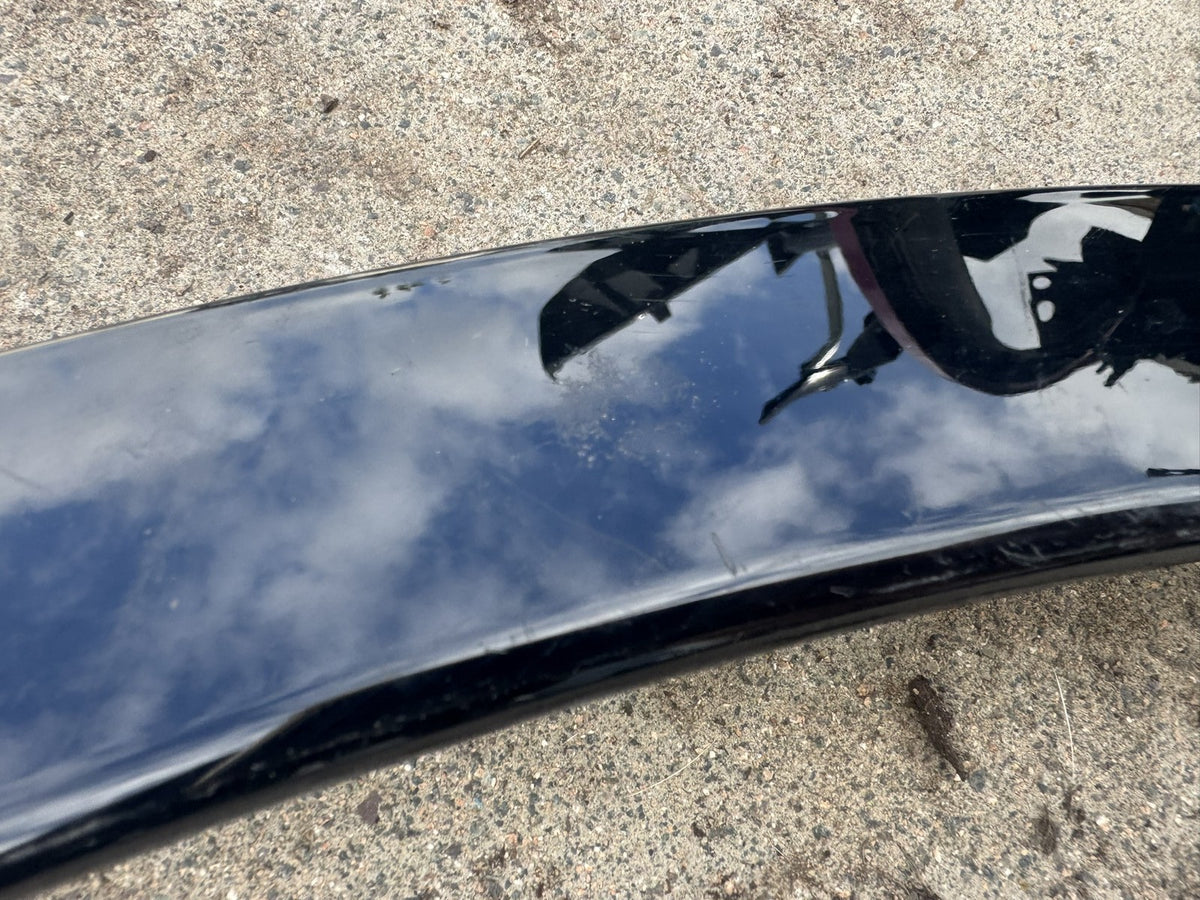 Land Rover Discovery 5 L462 Front Left Wheel Arch Trim HY3M-16A075 2017-2026