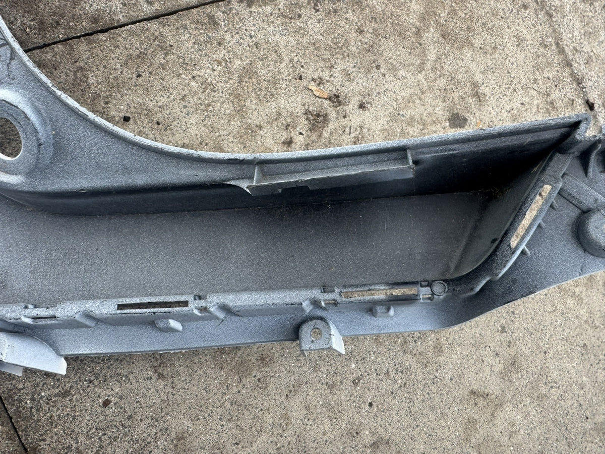 Volvo XC40 2018-2026 Rear Right Bumper Corner 31449337 White Damaged Spares