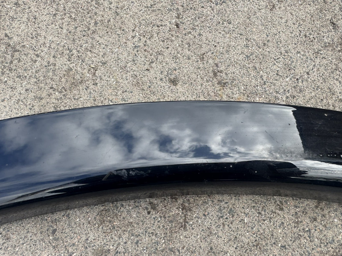 Land Rover Discovery 5 L462 Front Left Wheel Arch Trim HY3M-16A075 2017-2026