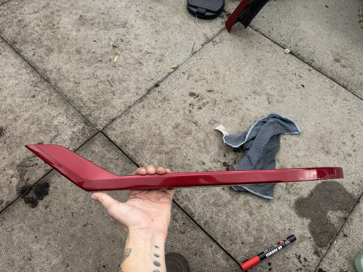 Jaguar I-Pace X590 Front Left Bumper Trim J9D3-17E837-A Red Scratched Damaged