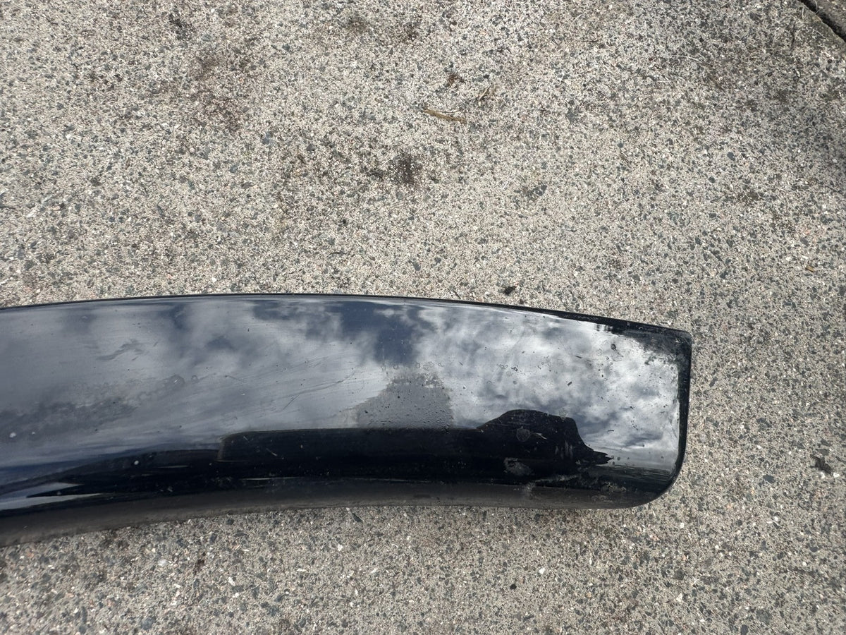 Land Rover Discovery 5 L462 Front Left Wheel Arch Trim HY3M-16A075 2017-2026