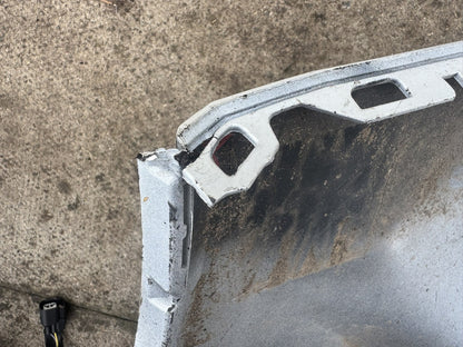 Volvo XC40 2018-2026 Rear Right Bumper Corner 31449337 White Damaged Spares