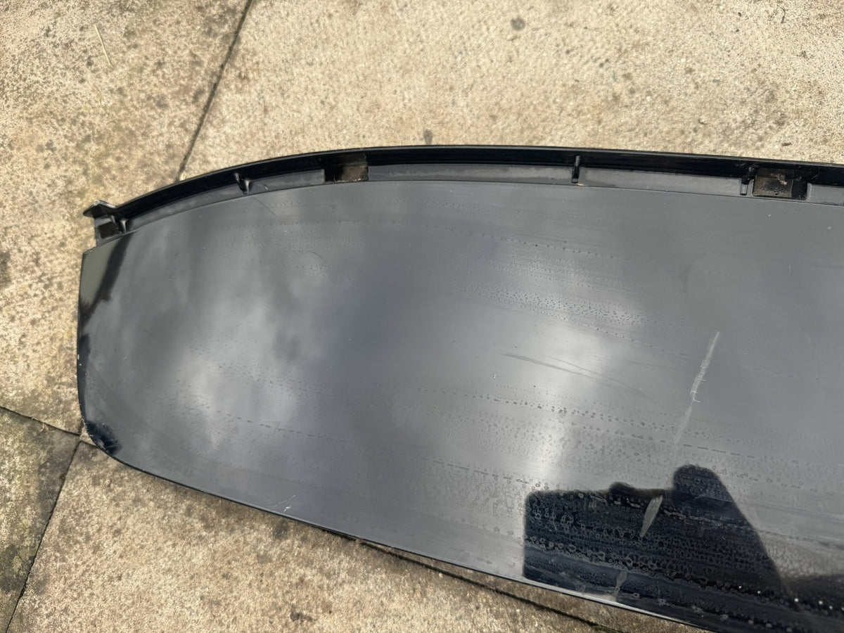 Kia Sportage MK5 NQ5 2022-2026 Rear Tailgate Trim Garnish 87372-R2300 Damaged