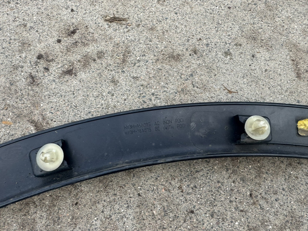 Land Rover Discovery 5 L462 Front Left Wheel Arch Trim HY3M-16A075 2017-2026