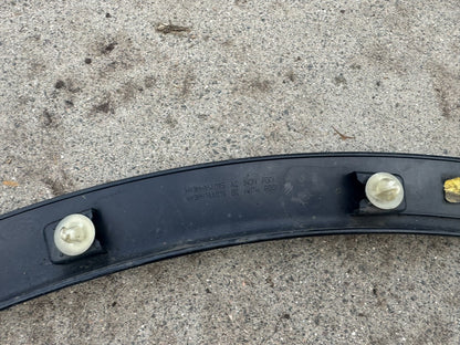 Land Rover Discovery 5 L462 Front Left Wheel Arch Trim HY3M-16A075 2017-2026