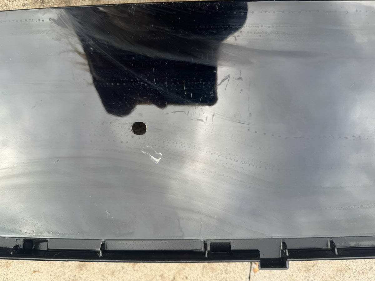 Kia Sportage MK5 NQ5 2022-2026 Rear Tailgate Trim Garnish 87372-R2300 Damaged