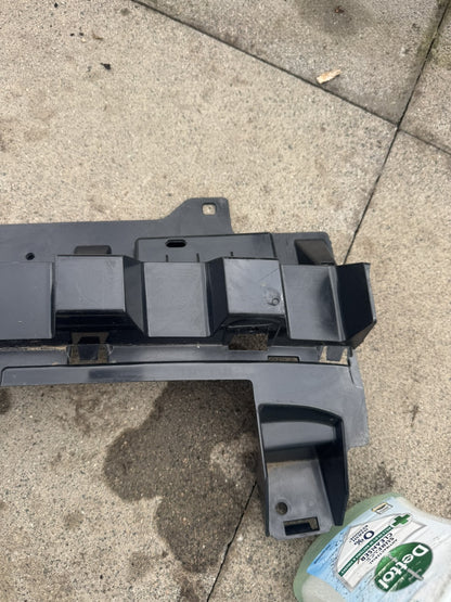 Range Rover Velar L560 2017-2024 Front Bumper Support Bracket J8A2-17A793-AE