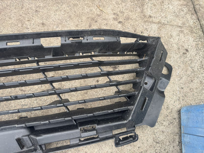 Lower Centre Grille Radar Cover Plastic Omnium 103511 NO AAS Split Mount Spares