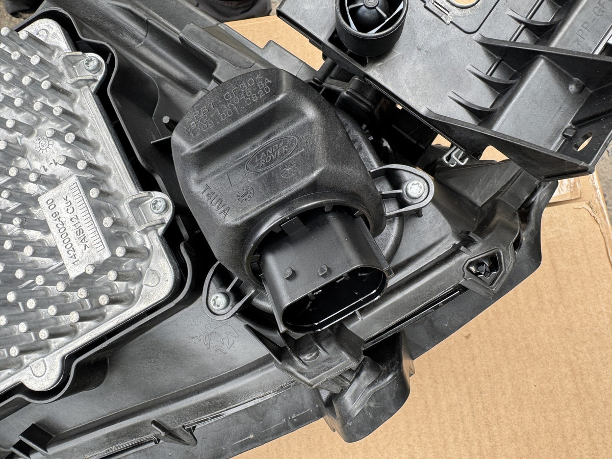 Range Rover Sport L461 Left Pixel LED Headlight N9X2-13W030-DK 2023-2026