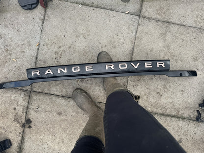 Range Rover Evoque L551 2020-2026 Tailgate Moulding Trim K8D2-402A30-H Genuine