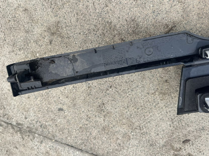 Range Rover Evoque L551 2020-2026 Tailgate Moulding Trim K8D2-402A30-H Genuine