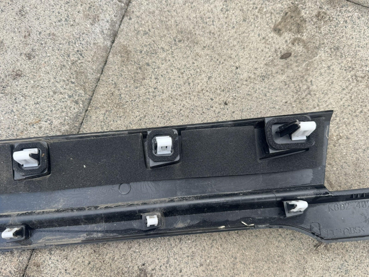Range Rover Evoque L551 2020-2026 Tailgate Moulding Trim K8D2-402A30-H Genuine