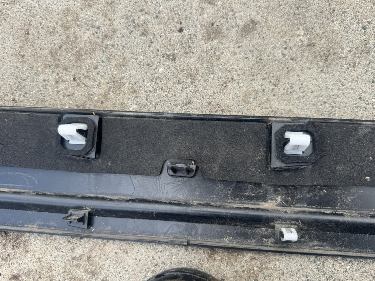 Range Rover Evoque L551 2020-2026 Tailgate Moulding Trim K8D2-402A30-H Genuine