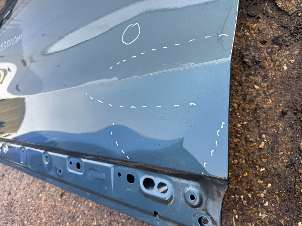 GENUINE 22-2025 Range Rover Sport L461 Front Left Door M8E2211B03AA