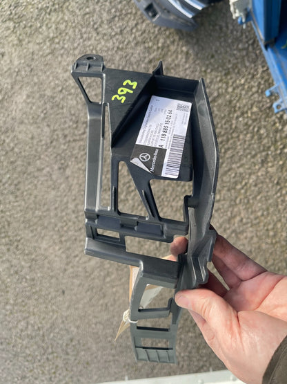 Giá Đỡ Cản Sau Bên Trái MERCEDES-BENZ CLA C118 A1188851502 CHÍNH HÃNG MỚI