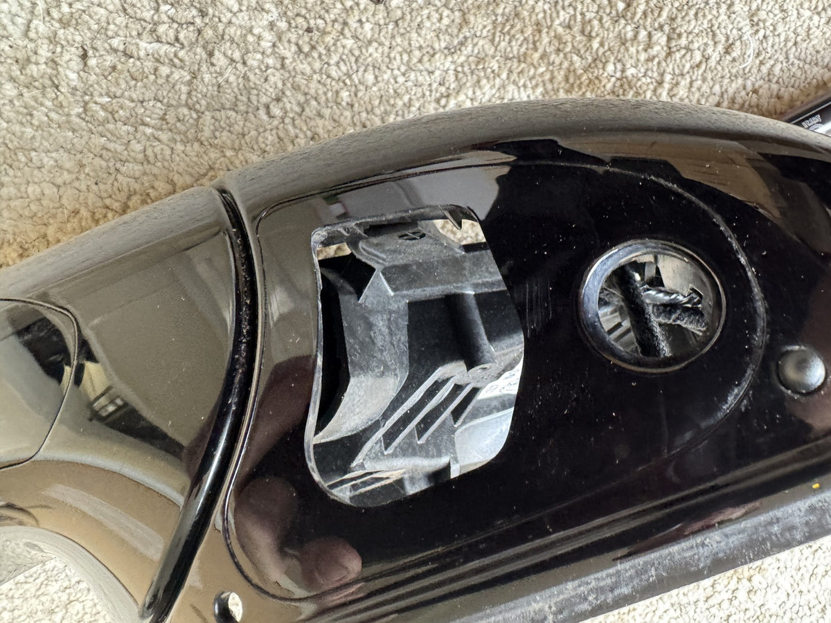 Range Rover Sport L461 Left Door Mirror Base High Spec 2387.5001 Spares Repairs