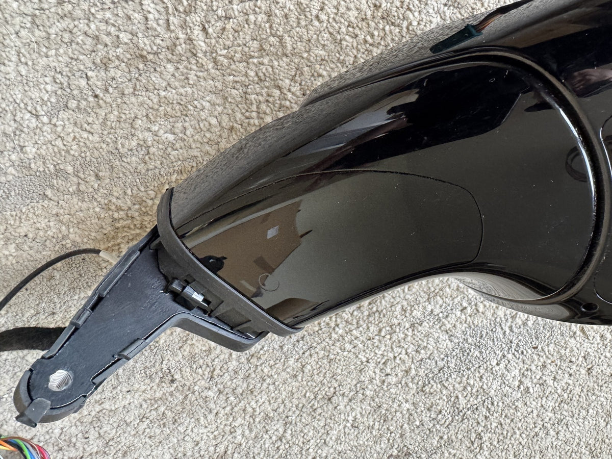 Range Rover Sport L461 Left Door Mirror Base High Spec 2387.5001 Spares Repairs