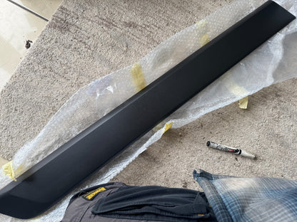 2025 FORD TRANSIT CUSTOM Panel Trim BELAKANG KANAN 2018-2024 BK2129076 2288635