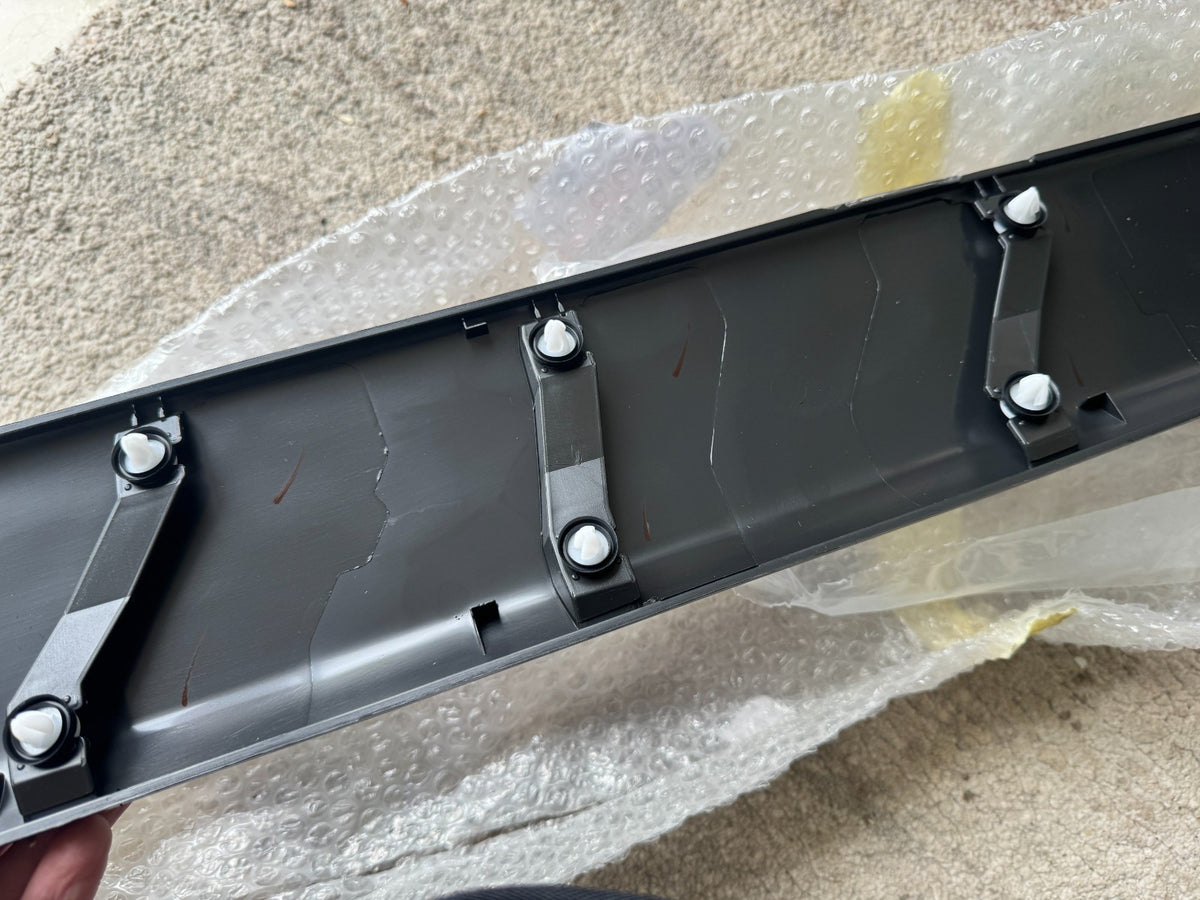 2025 FORD TRANSIT CUSTOM Panel Trim BELAKANG KANAN 2018-2024 BK2129076 2288635
