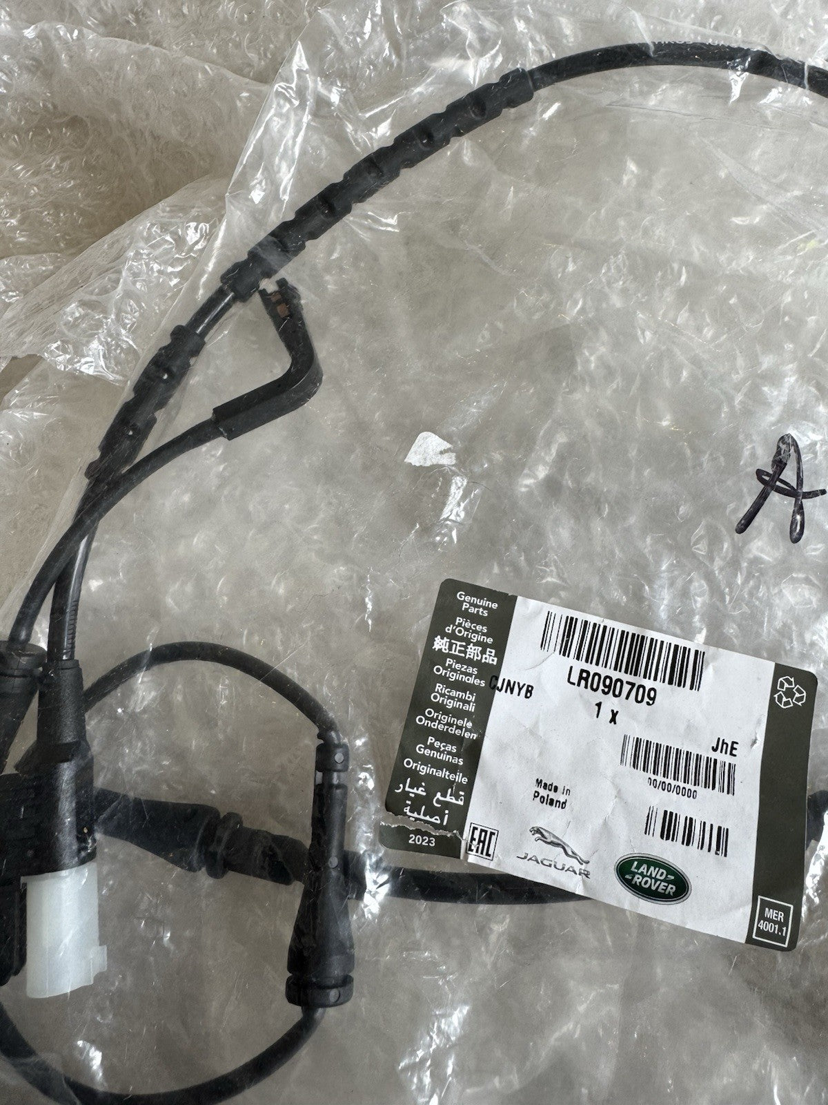 RANGE ROVER VELAR, JAGUAR F PACE REAR BRAKE PAD WEAR SENSOR. LR090709