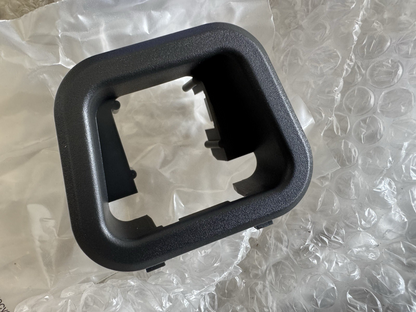VOLVO S60 MK3 Tie Down Hook Bracket 39838517 NEW