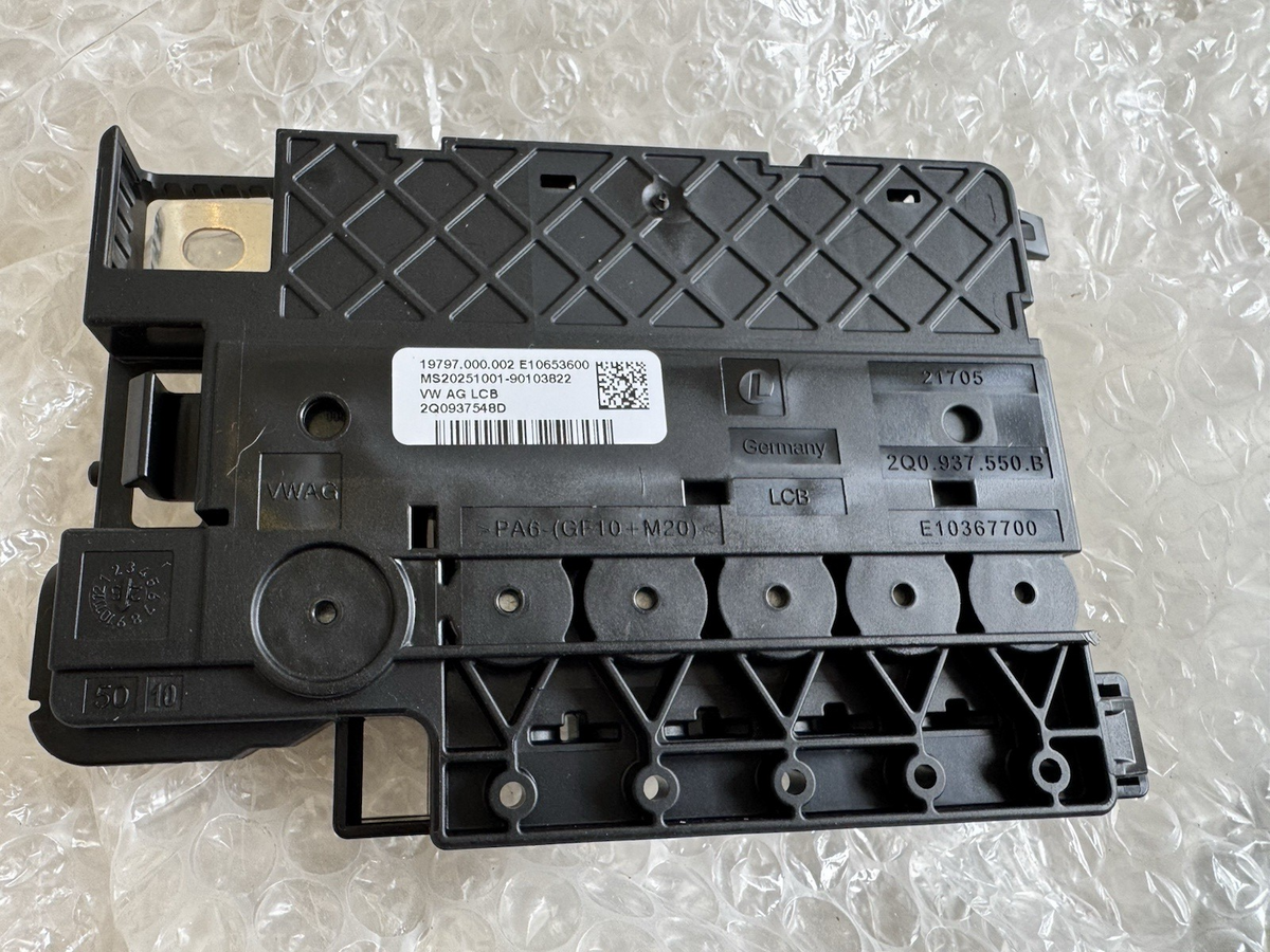 2Q0.937.550 VOLKSWAGEN GROUP BATTERY FUSE BOX MODULE
