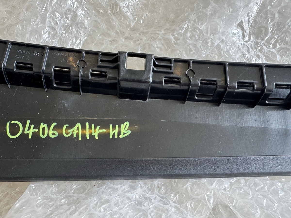 Cupra Formentor 2023 Front Door Window Trim Glass Moulding 5FF837902C AMD151383