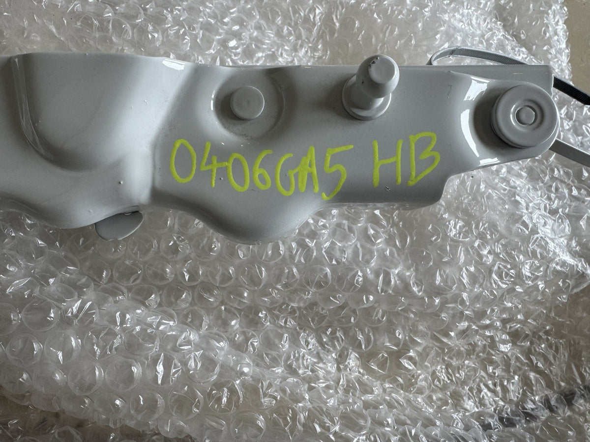 VOLVO V90  Front Right Bonnet Hinge 32219800 NEW